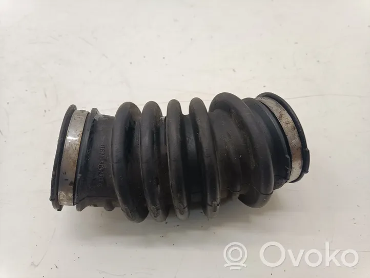 Volvo V60 Tube d'admission d'air 1051668S01