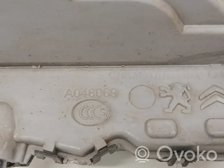 Opel Grandland X Priekinė durų spyna A048069