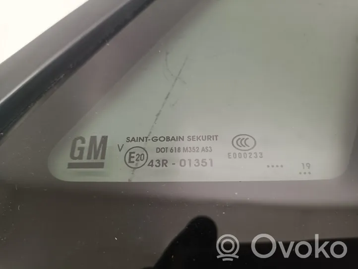 Opel Grandland X Rear side window/glass 43R01351