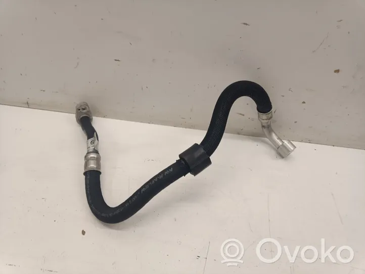 BMW 1 F40 Air conditioning (A/C) pipe/hose 6834655