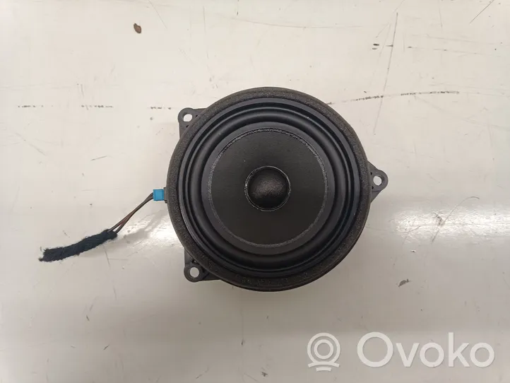 Mini Cooper Countryman F60 Enceinte de porte arrière 8715685