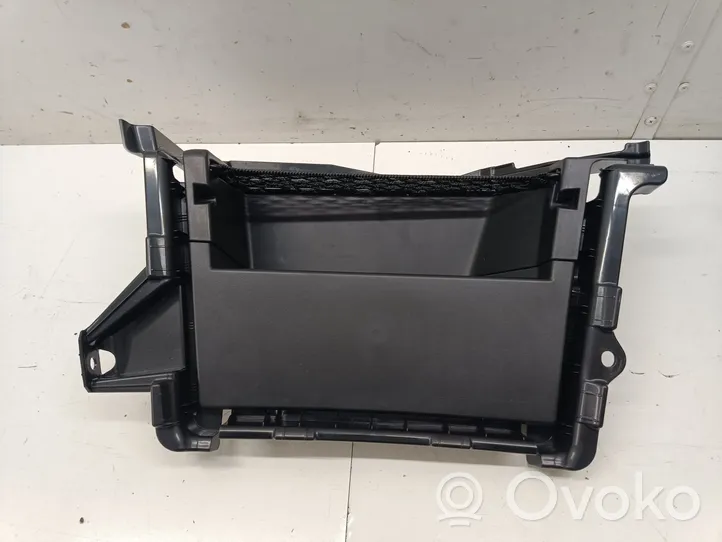 BMW 5 G30 G31 Kita bagažinės apdailos detalė 7378500