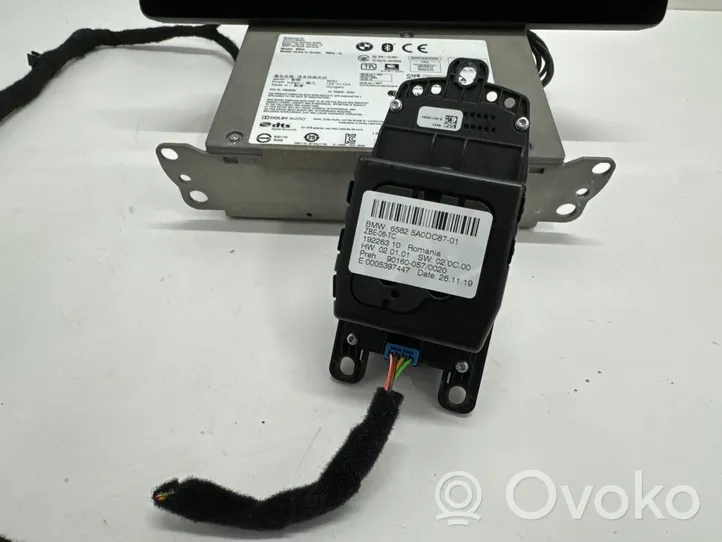 BMW 5 G30 G31 Radija/ CD/DVD grotuvas/ navigacija CI5A12E9001