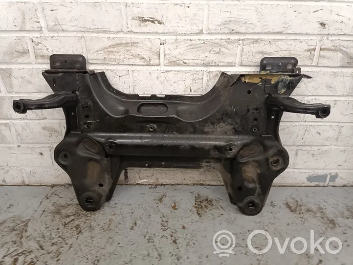 Peugeot 2008 II Front subframe 