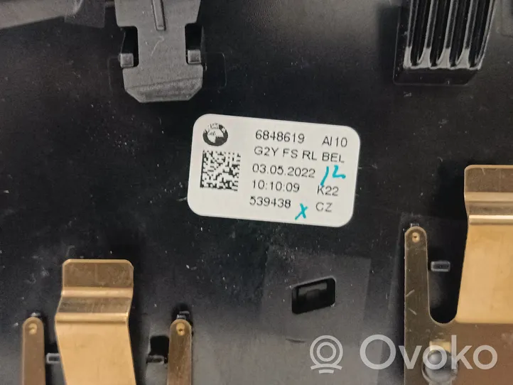 BMW 3 G20 G21 Šoninės oro grotelės 6848619