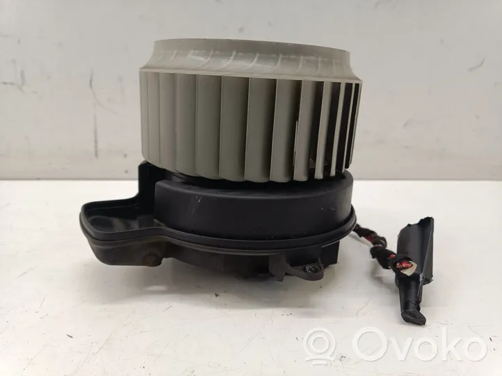 Audi A7 S7 4G Ventola riscaldamento/ventilatore abitacolo 4H1820021B