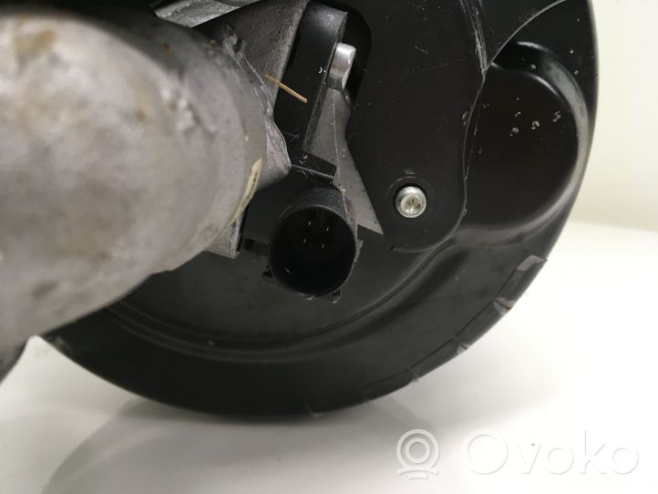 Volkswagen Tiguan Brake booster 5QK614105B