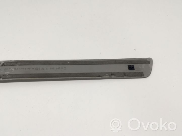 Mercedes-Benz GLE (W166 - C292) Front sill trim cover A1666861936