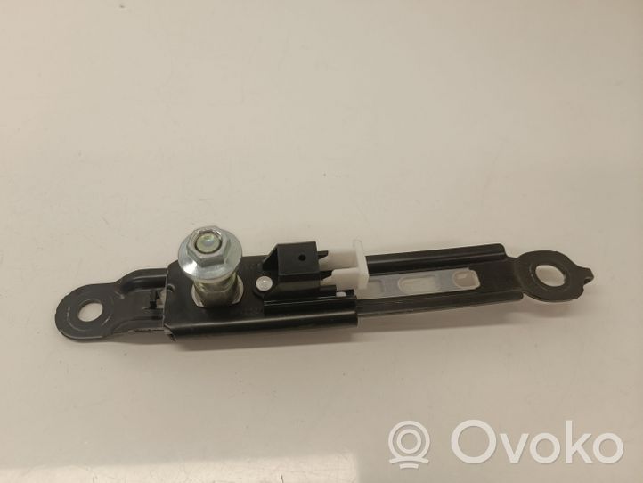 Toyota RAV 4 (XA40) Regolatore altezza cintura di sicurezza H640001