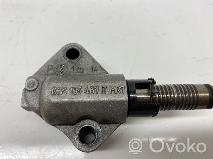 Audi A5 Napinacz paska / łańcucha rozrządu 06K109467