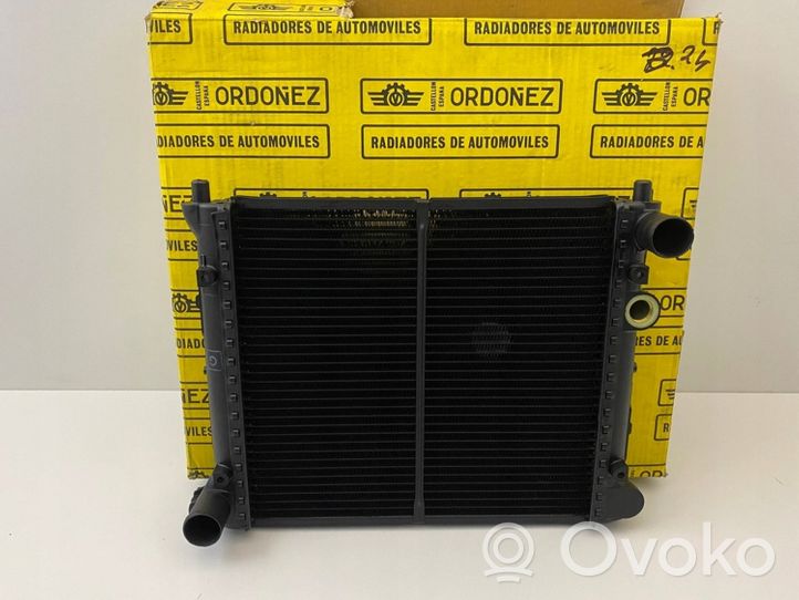 Seat Ibiza I (021A) Radiateur de refroidissement SE021117002C