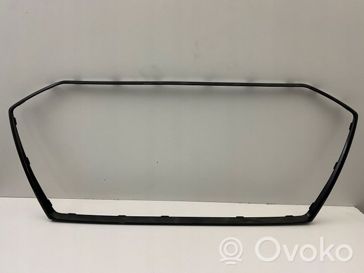 Audi A3 8Y Maskownica / Grill / Atrapa górna chłodnicy 8Y0853651A