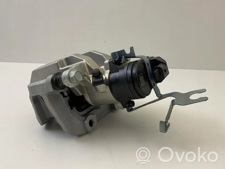 BMW Z4 g29 Rear brake caliper 42