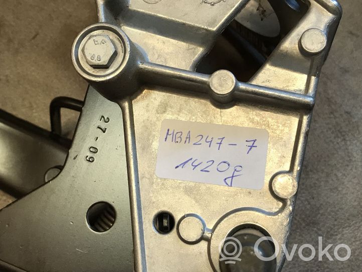 BMW Z4 E89 Brake pedal 2229128