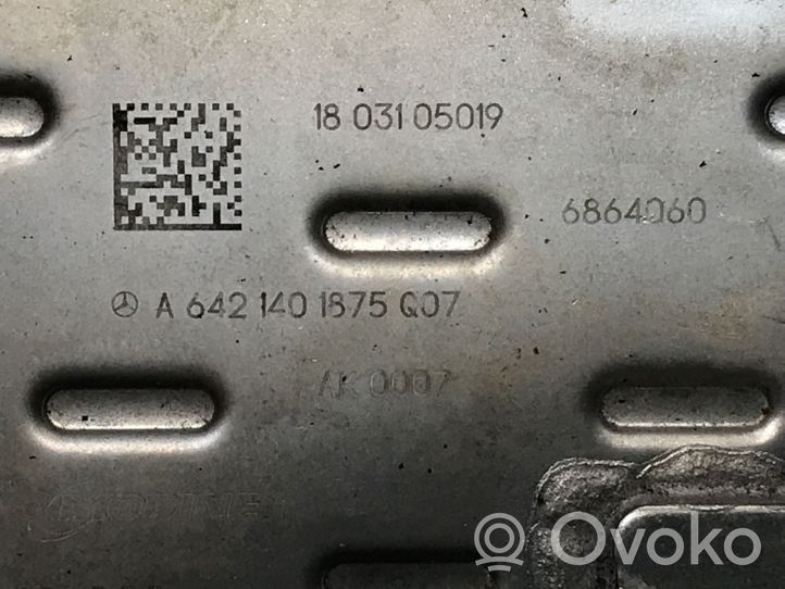 Mercedes-Benz GL X166 Valvola di raffreddamento EGR A6421401875