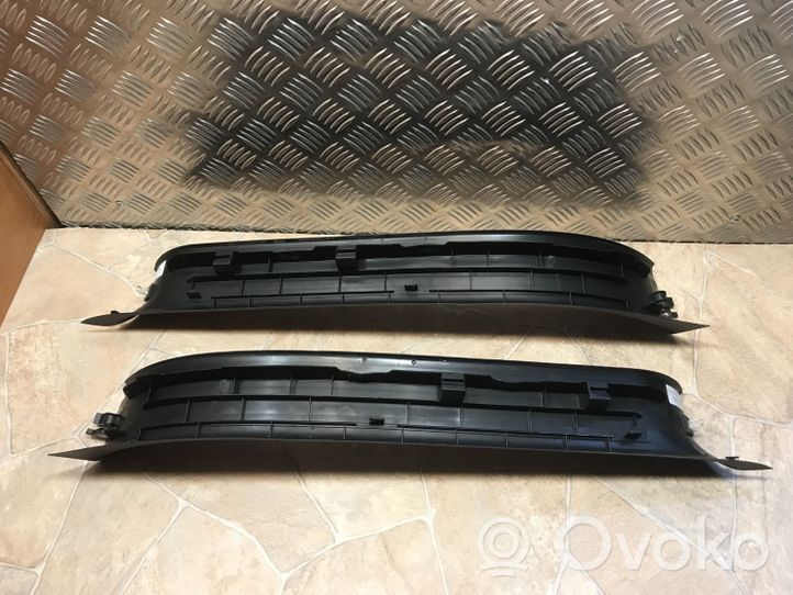 Mercedes-Benz GL X166 Altro elemento di rivestimento sottoporta/montante A1666800835