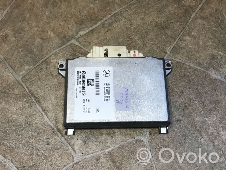 Mercedes-Benz CLS C218 X218 Modulo di controllo del punto cieco A0009004701