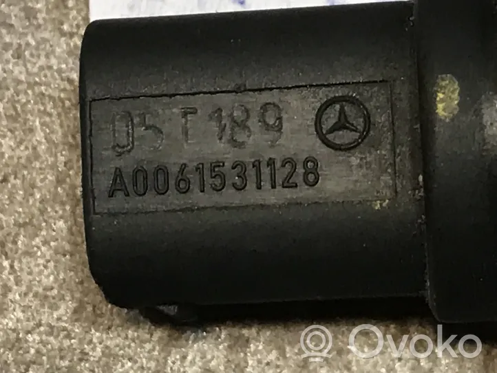 Mercedes-Benz E W211 Capteur de pression des gaz d'échappement A0061531128