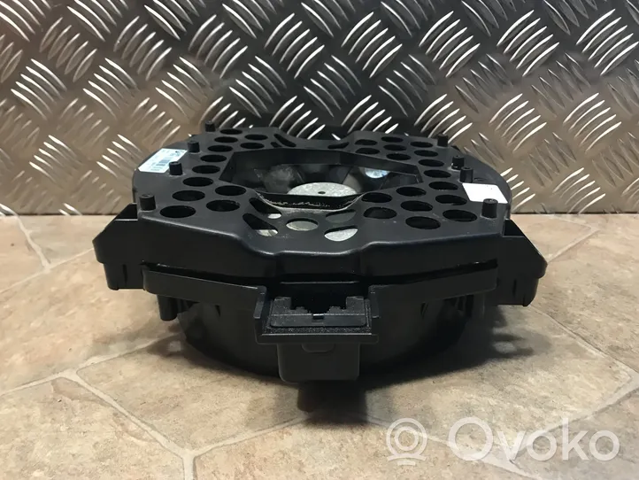 BMW X3 F25 Subwoofer-bassokaiutin 9287757