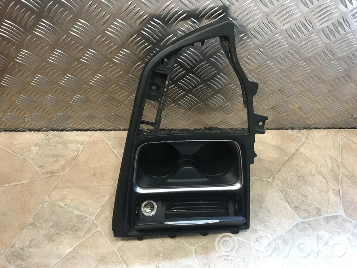 BMW 3 F30 F35 F31 Portabicchiere 105048744