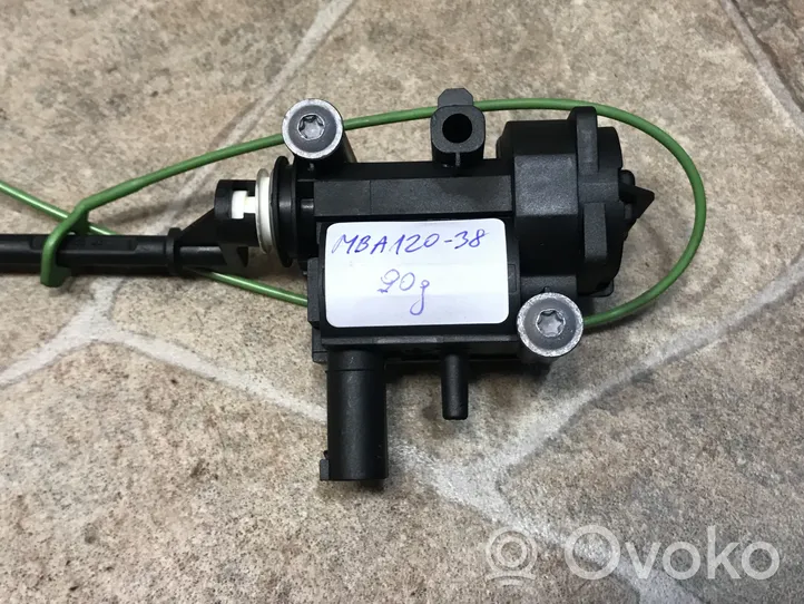 BMW 7 F01 F02 F03 F04 Motorino del tappo del serbatoio del carburante 7200674