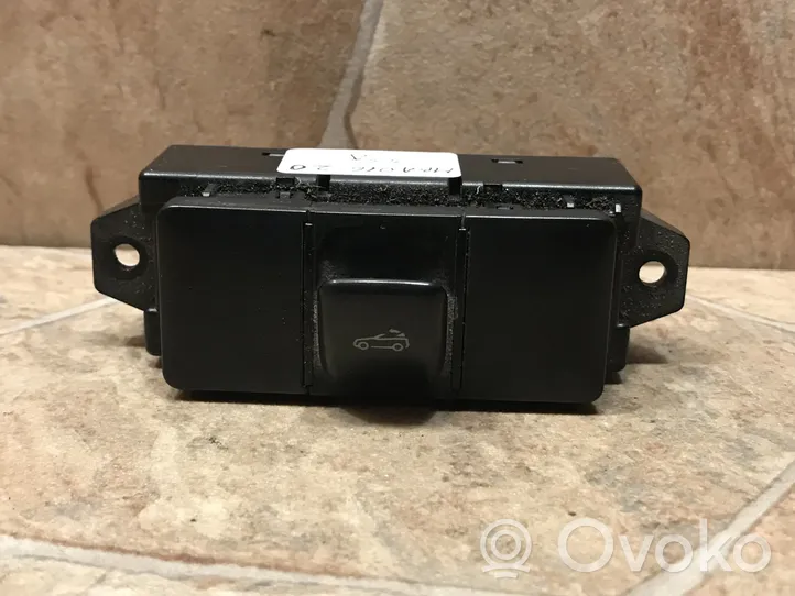 Mercedes-Benz CLK A209 C209 Sunroof switch 2098702010