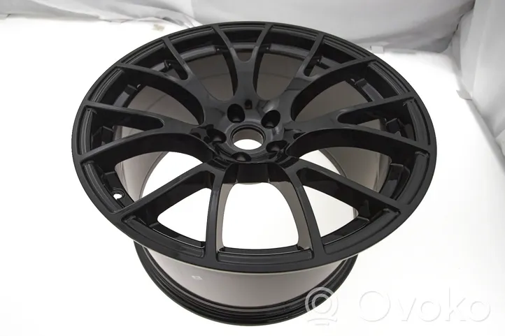 Dodge Challenger R20 carbon fiber rim 