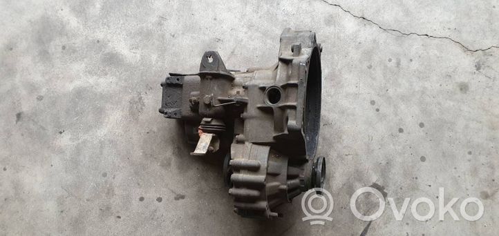 Volkswagen Golf II Manual 4 speed gearbox 4R12123