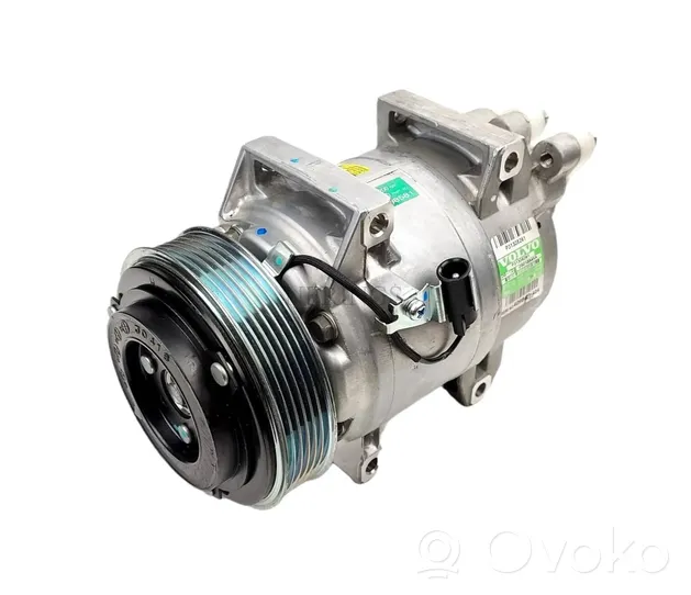 Volvo S60 Air conditioning (A/C) compressor (pump) Z0010345A