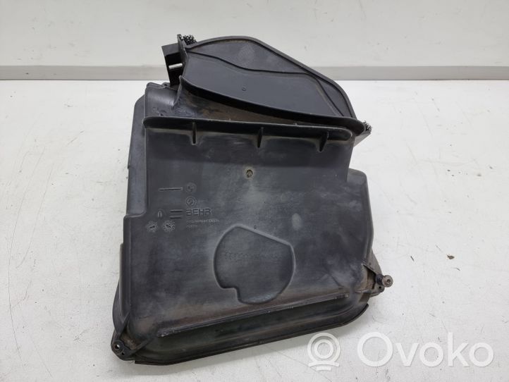 BMW 5 F10 F11 Couvercle cache filtre habitacle 9216223