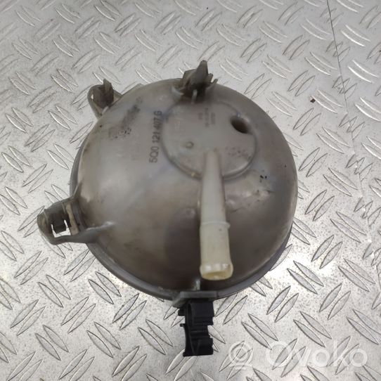 Volkswagen PASSAT B8 Vase d'expansion / réservoir de liquide de refroidissement 5Q0121407G