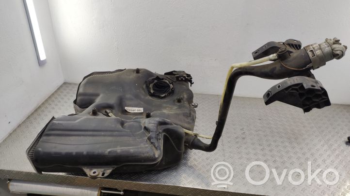 Volkswagen PASSAT B8 Réservoir de carburant 3Q0201021CK