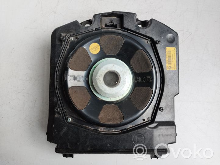 BMW 7 F01 F02 F03 F04 Subwoofer-bassokaiutin 65139151965