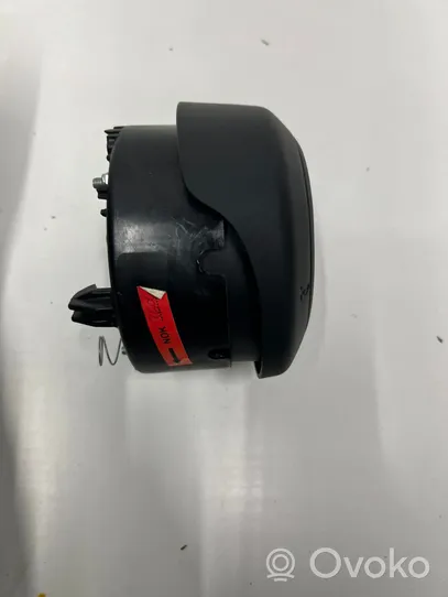 Fiat 500X Steering wheel airbag 