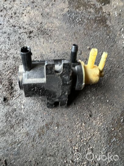 Mercedes-Benz C W205 Solenoidinis vožtuvas A0091533128