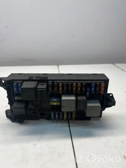 Mercedes-Benz E W211 Fuse box set A2115457701