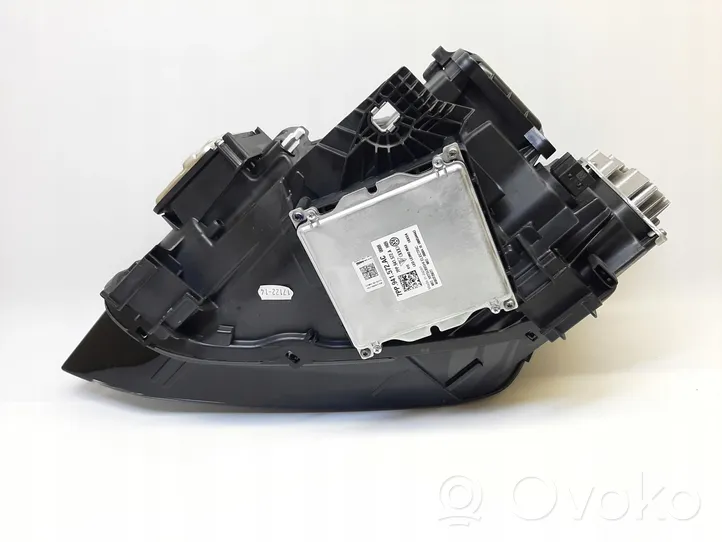 Audi Q2 - Lampa przednia 81A941774D