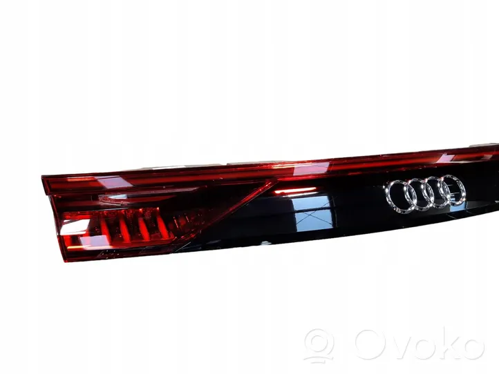Audi Q8 Rückleuchte Heckleuchte 4M8945095N