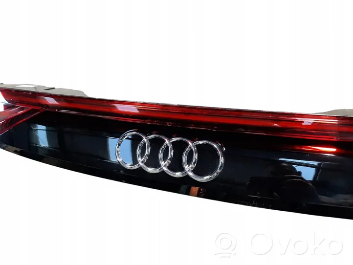 Audi Q8 Rear/tail lights 4M8945095N