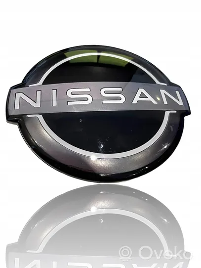 Nissan Qashqai Logo, emblème, badge 250-379-00