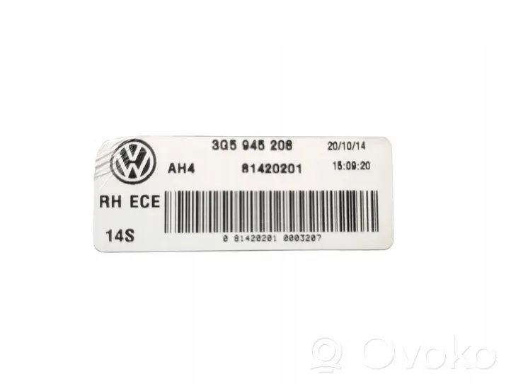 Volkswagen PASSAT B8 Takapuskurin valo 3G5945308A