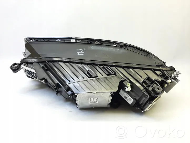 Volkswagen Touareg III Headlight/headlamp 761941081