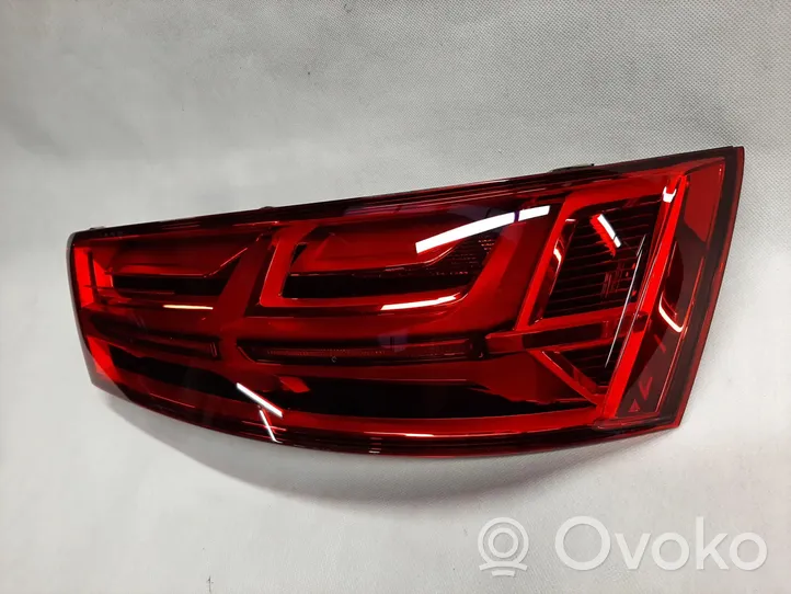 Audi SQ7 Set di luci posteriori 4M0945093E