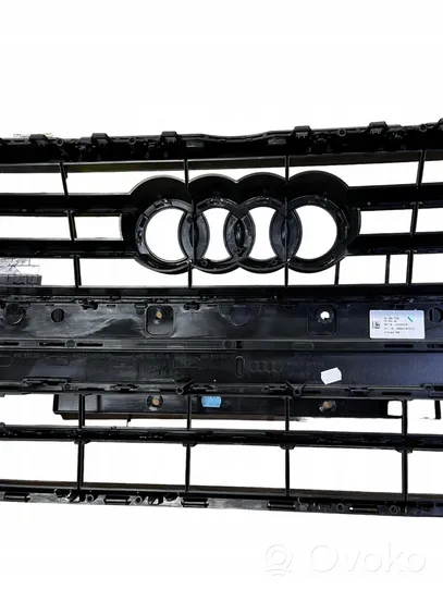 Audi A8 S8 D5 Maskownica / Grill / Atrapa górna chłodnicy 4N0853651H