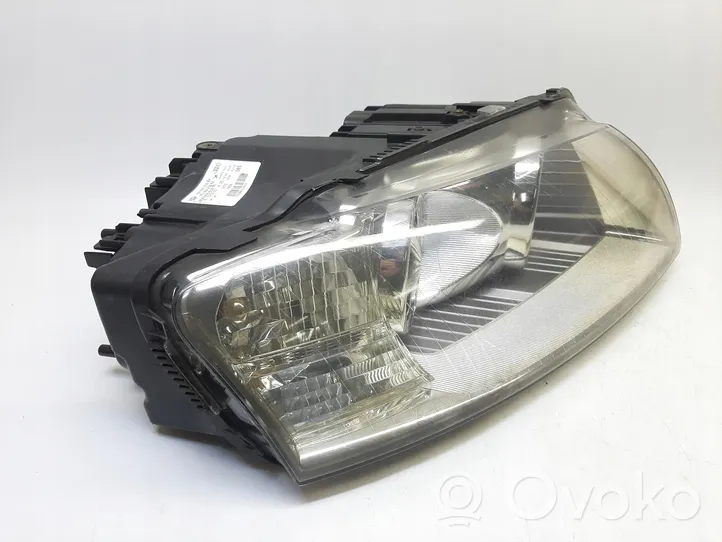 Audi A8 S8 D3 4E Lampa przednia 4E0941030BP