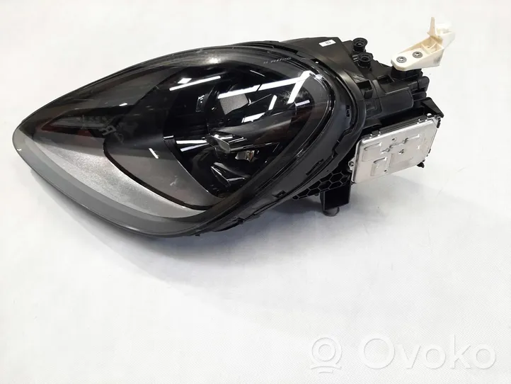 Porsche Cayenne (9Y0 9Y3) Lampa przednia 9Y0941033AK