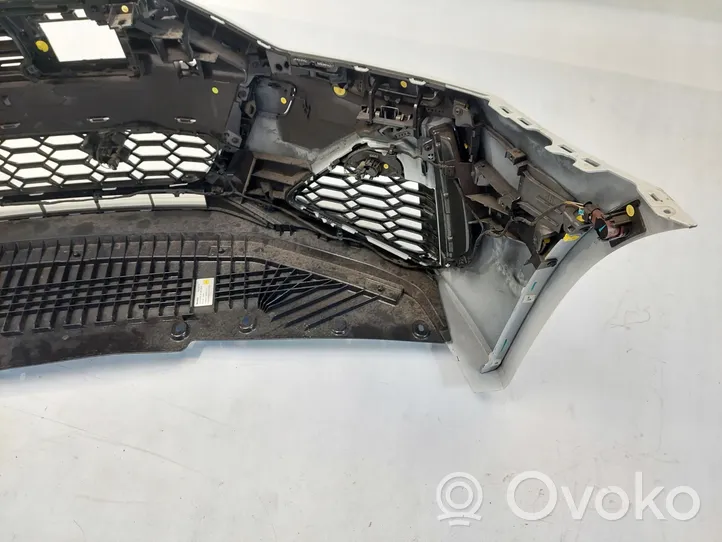 Audi RS6 C8 Front piece kit 4K8807217