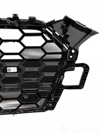 Audi A5 Maskownica / Grill / Atrapa górna chłodnicy 8W6853651BL