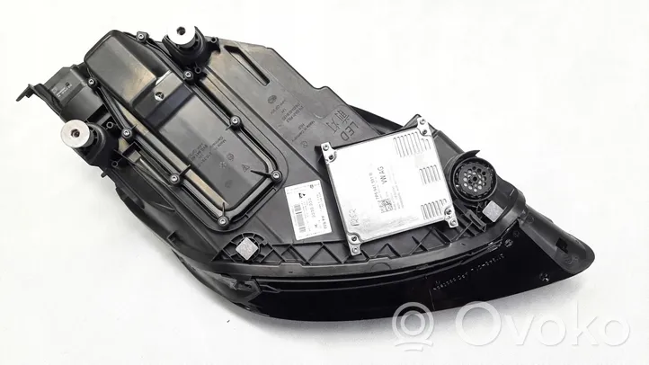 Porsche Cayenne (9Y0 9Y3) Lampa przednia 9Y0941031