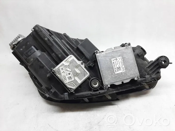 Audi A4 S4 B9 8W Lampa przednia 8W0941033